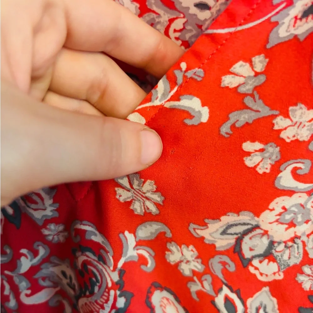 Loft red paisley blouse short sleeves with puff sleeves and v neck.